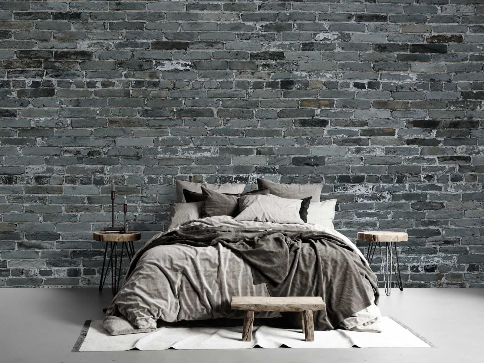 Fototapeten Die Wand aus Ziegel hat einen dunkelgrauen Farbton