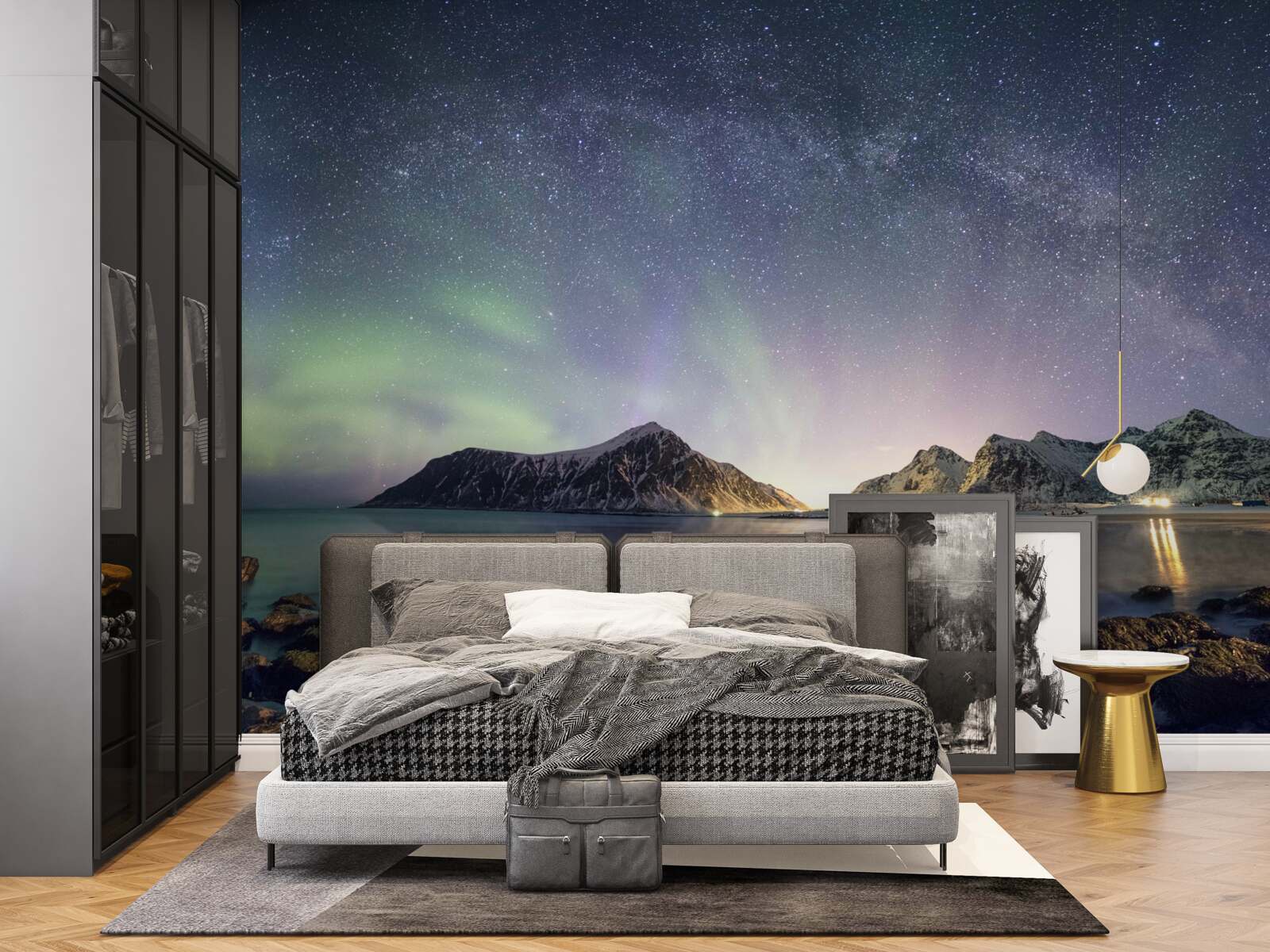 Fototapeten Nachthimmel mit Sternen dekoriert und von einer polaren Aurora beleuchtet