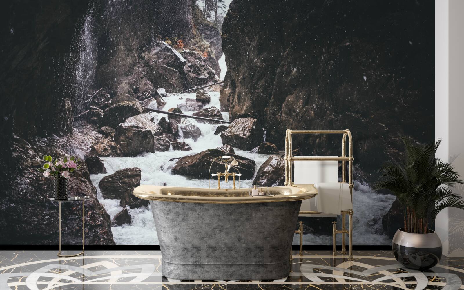 Fototapeten Es gibt einen majestätischen Bergwasserfall zwischen den Felsen