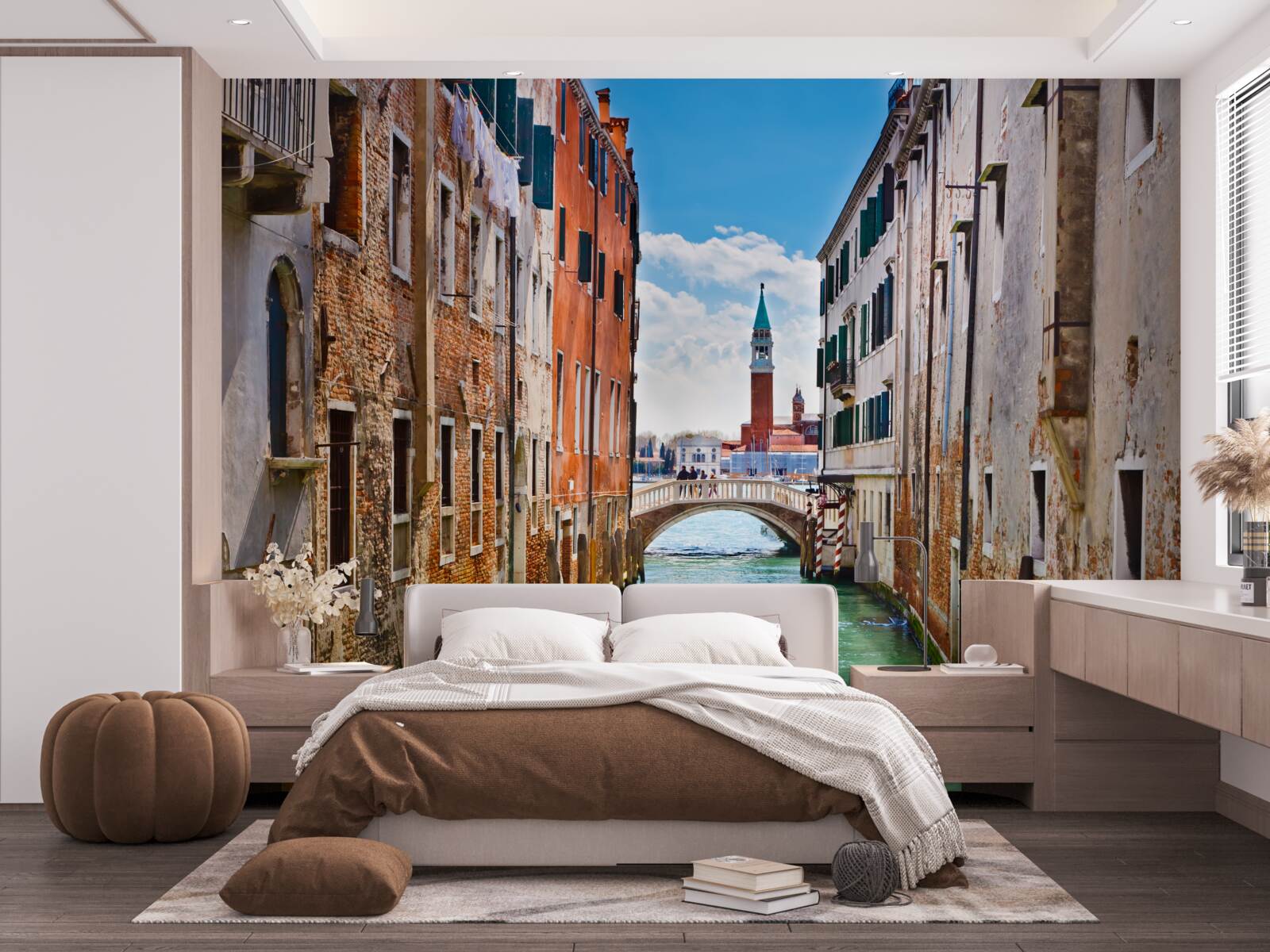 Fototapeten Venezianische Burg aus dem Kanal betrachten