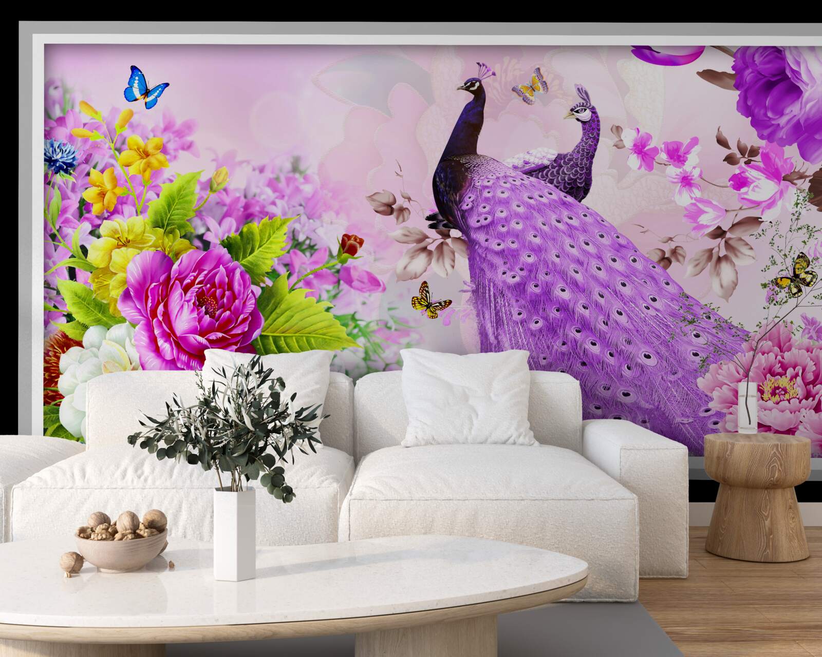 Fototapeten Es gibt zwei lila Pfauen zwischen den Blumen