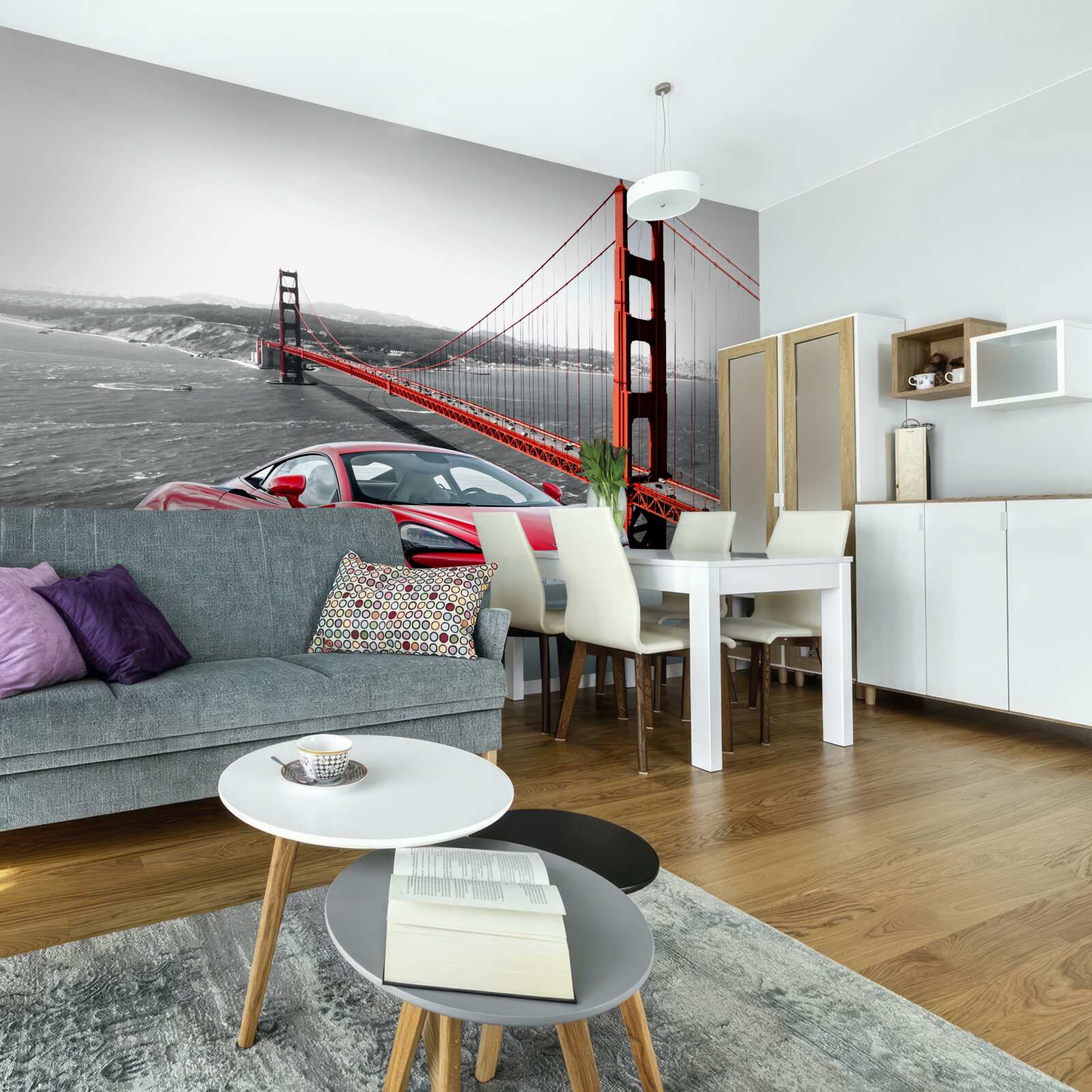 Fototapeten Brücke im Hintergrund mit McLaren
