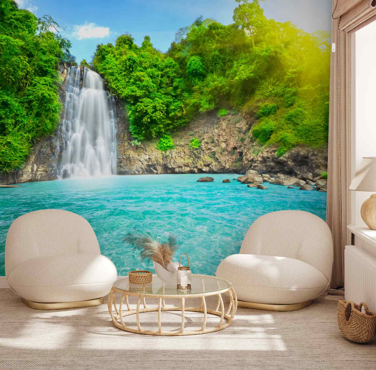 Fototapeten Das Wasser am Wasserfall ist kristallklar