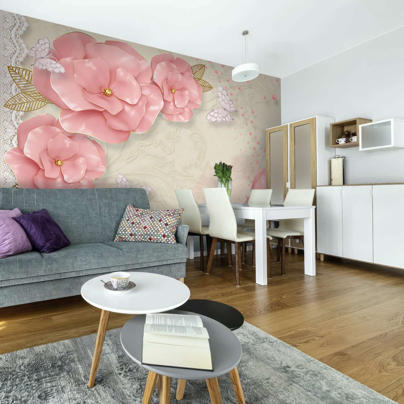 Fototapeten Beeindruckende rosa Knospen und reine weiße Motten