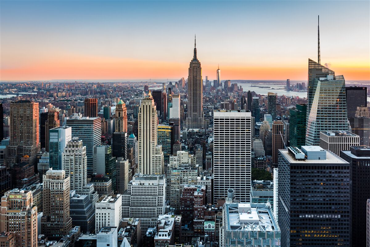 Fototapeten Dämmerung in den Tiefen des Big Apple