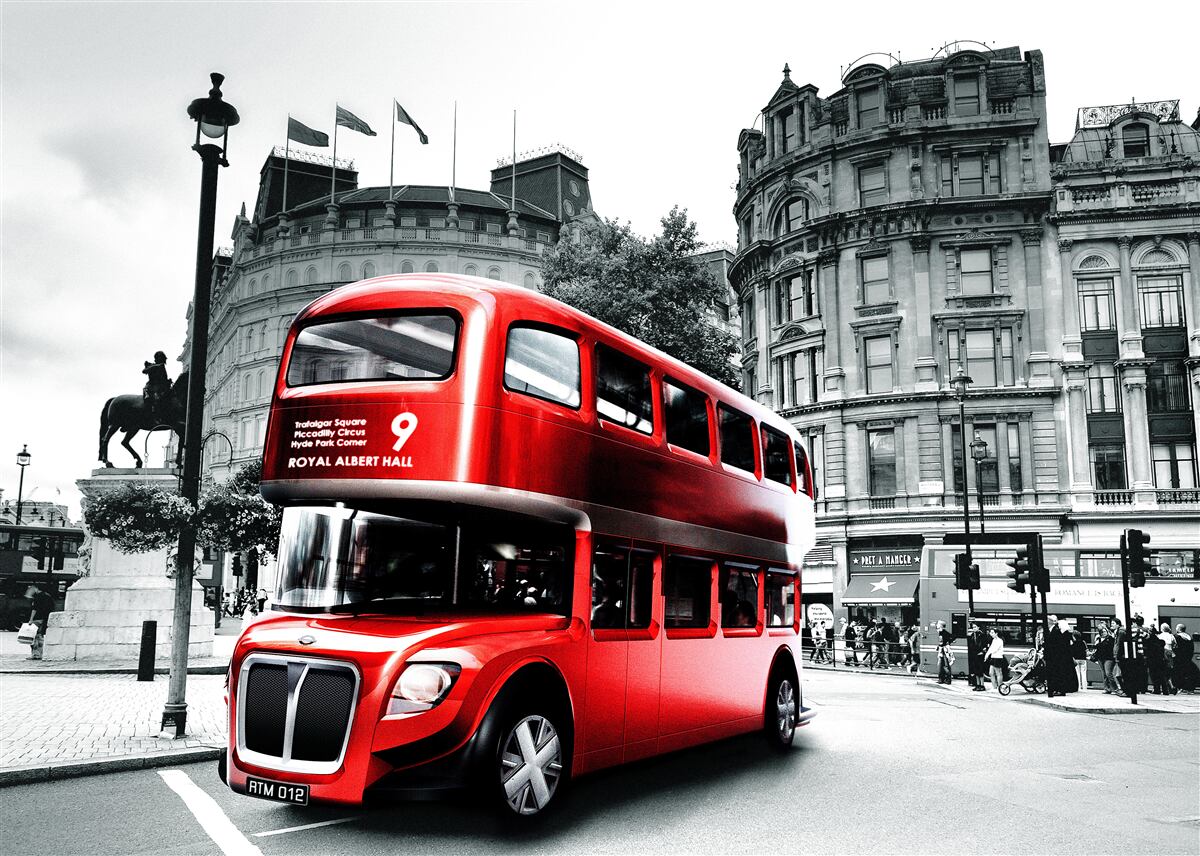 Fototapeten Ein Bus von London in der Miejska Street