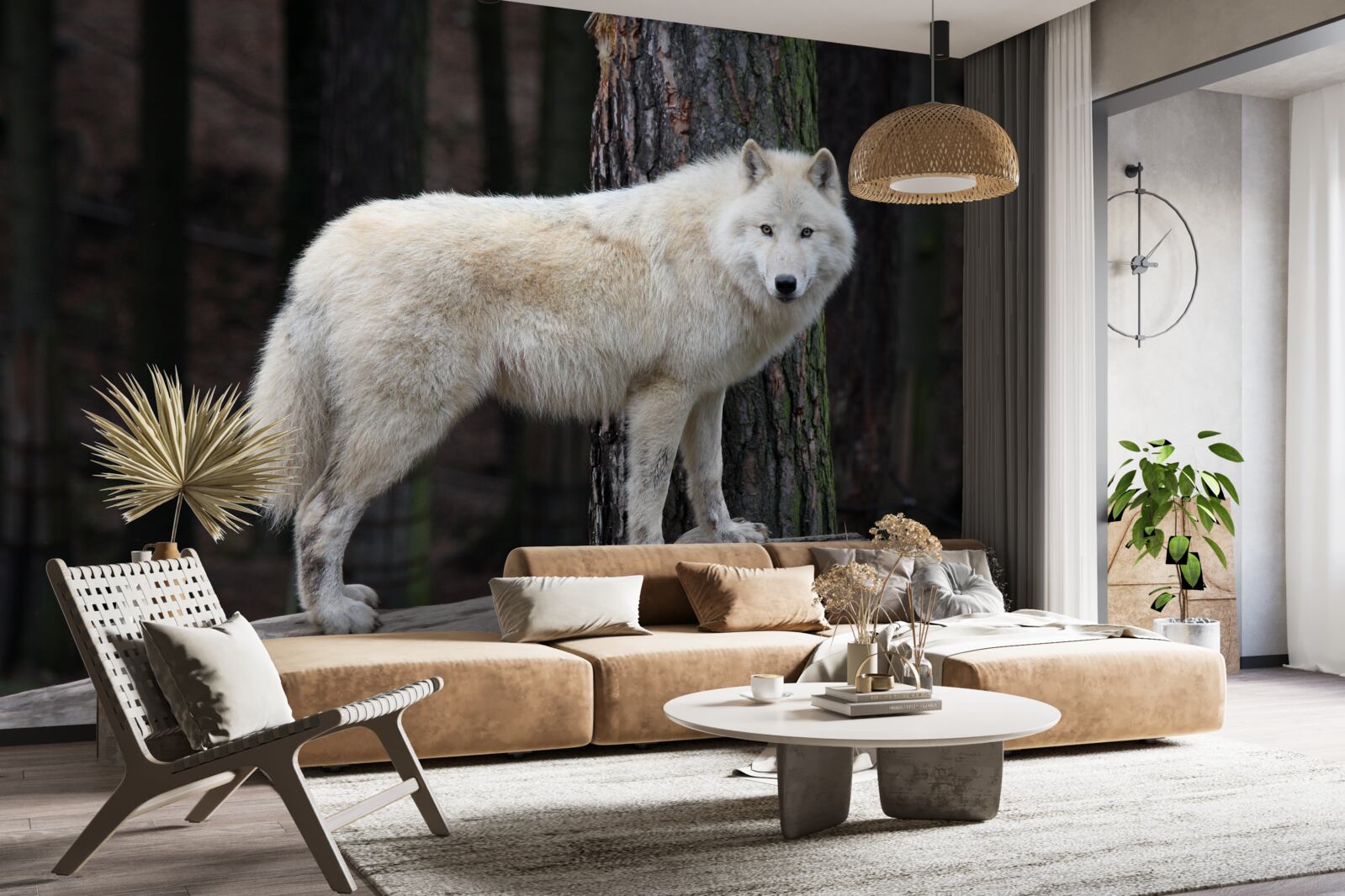 Fototapeten Grauer Wolf auf einem hölzernen Baumstamm