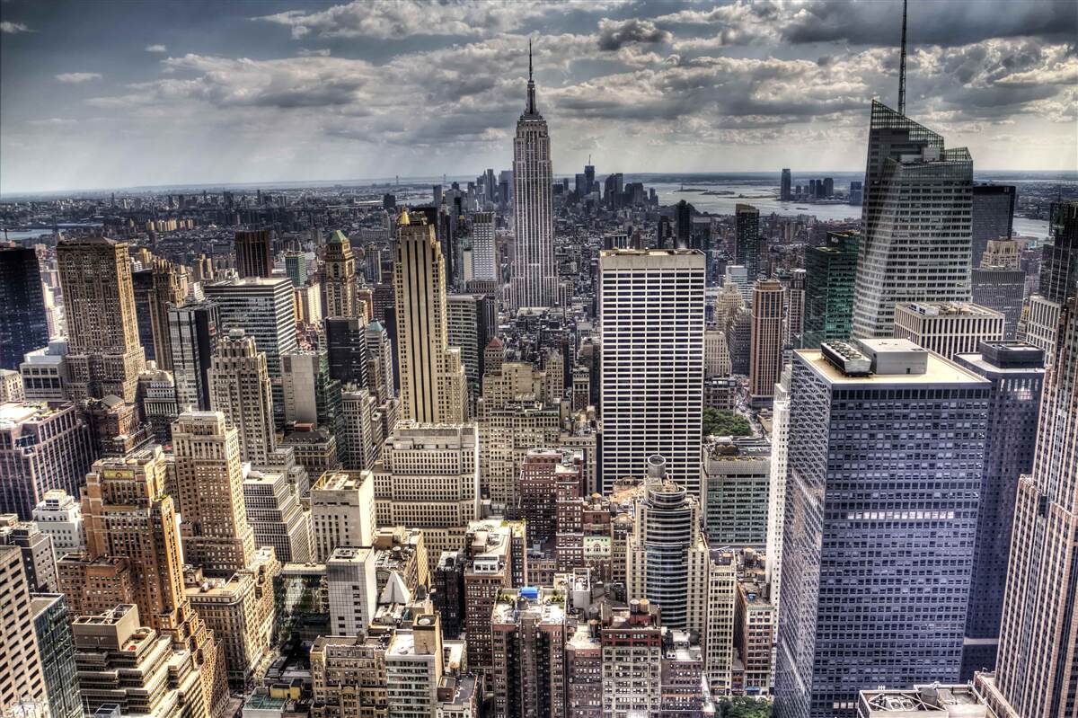 Fototapeten New York wartet auf die Ankunft des Regens