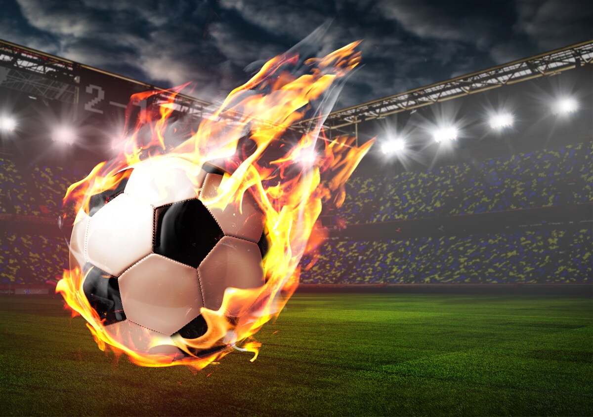 Fototapeten Fußball brennen