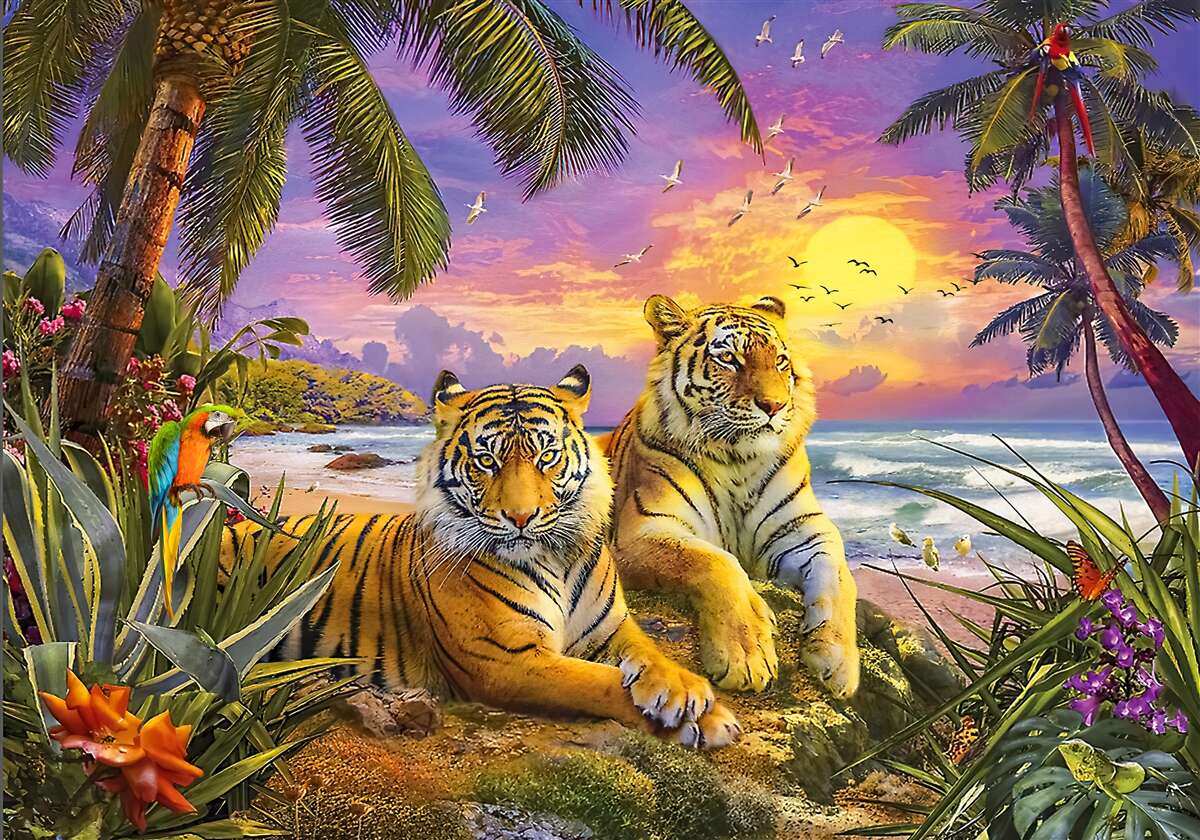 Fototapeten Zwei Tiger vor dem Hintergrund des tropischen Himmels in der Abenddämmerung