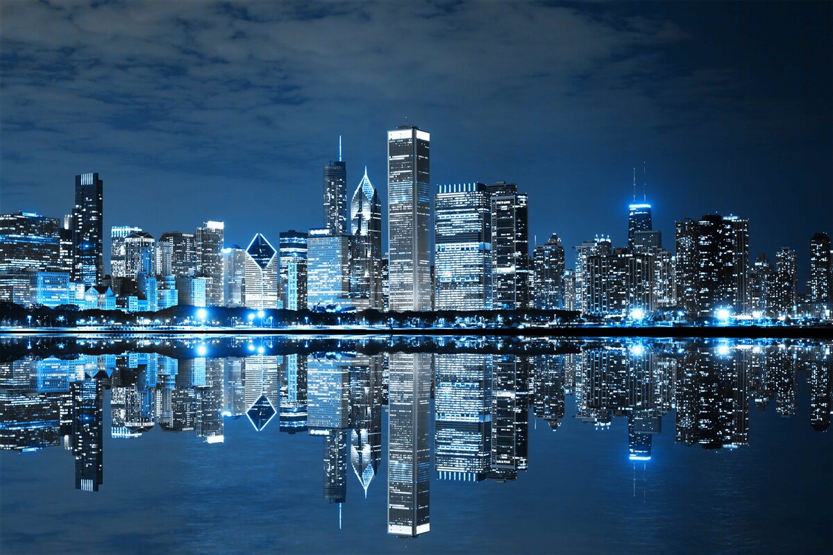 Fototapeten Anzeigen der Nachtlichter der Stadt im Wasser