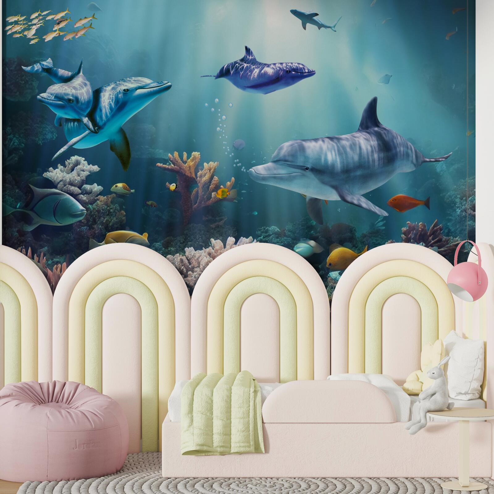Fototapeten Fisch und Delfine schwimmen zusammen