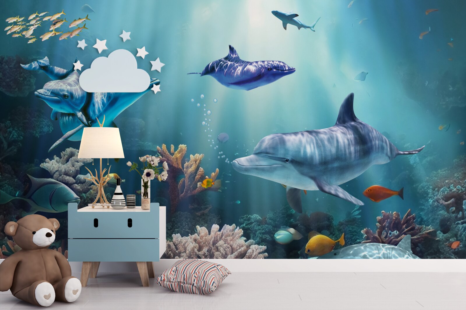 Fototapeten Fisch und Delfine schwimmen zusammen
