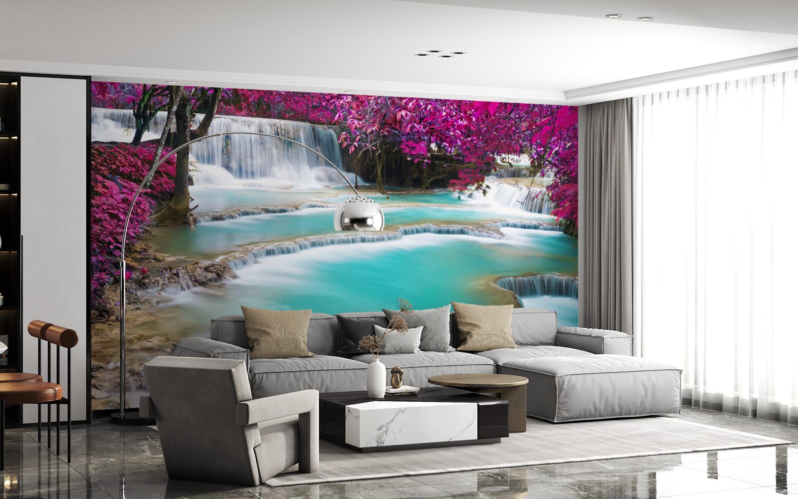 Fototapeten Bäume mit lila Blüten in der Nähe der Basis des Wasserfalls bedeckt
