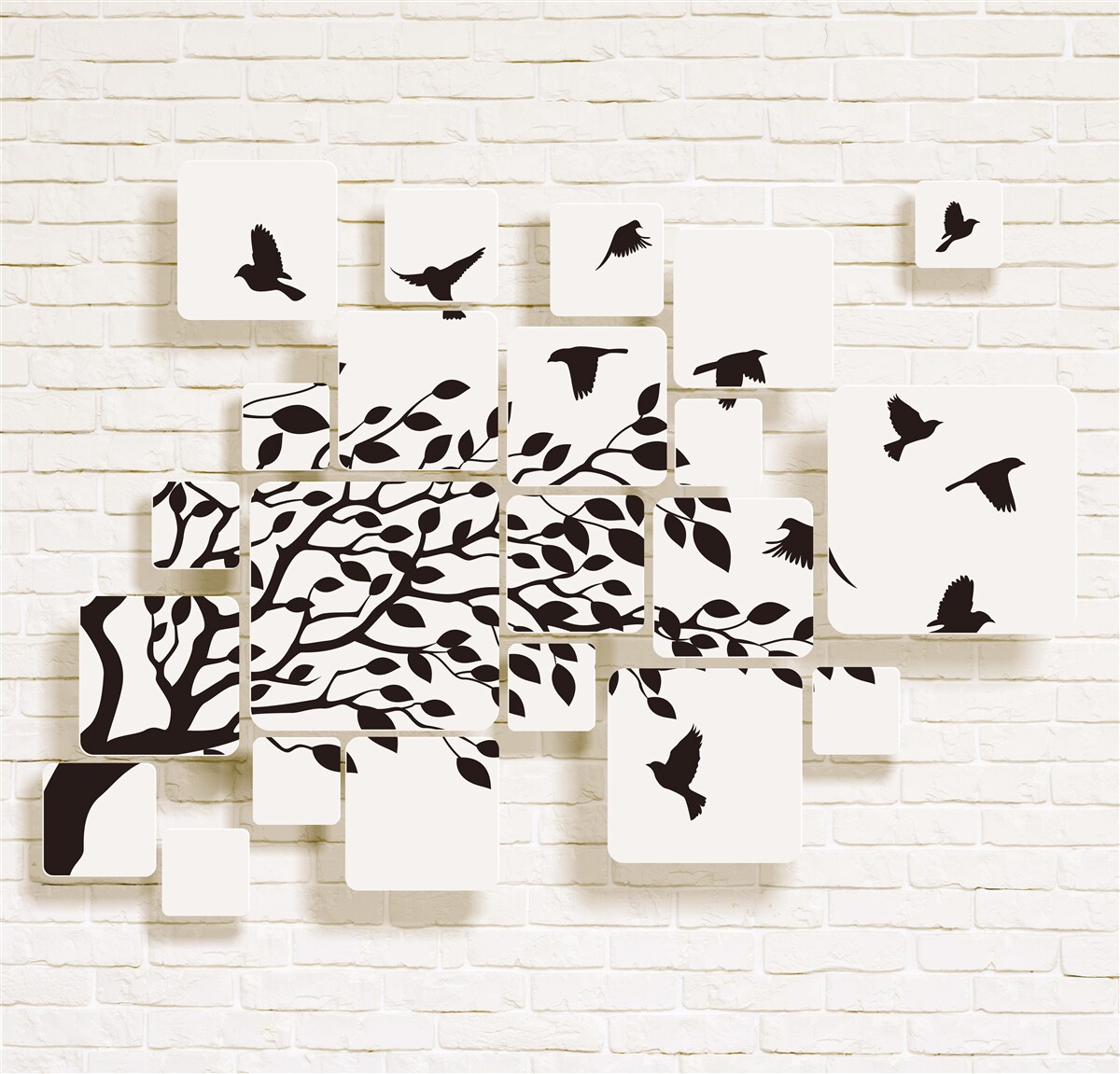 Fototapeten Die Vögel lassen den Baum unter der Böe des Windes