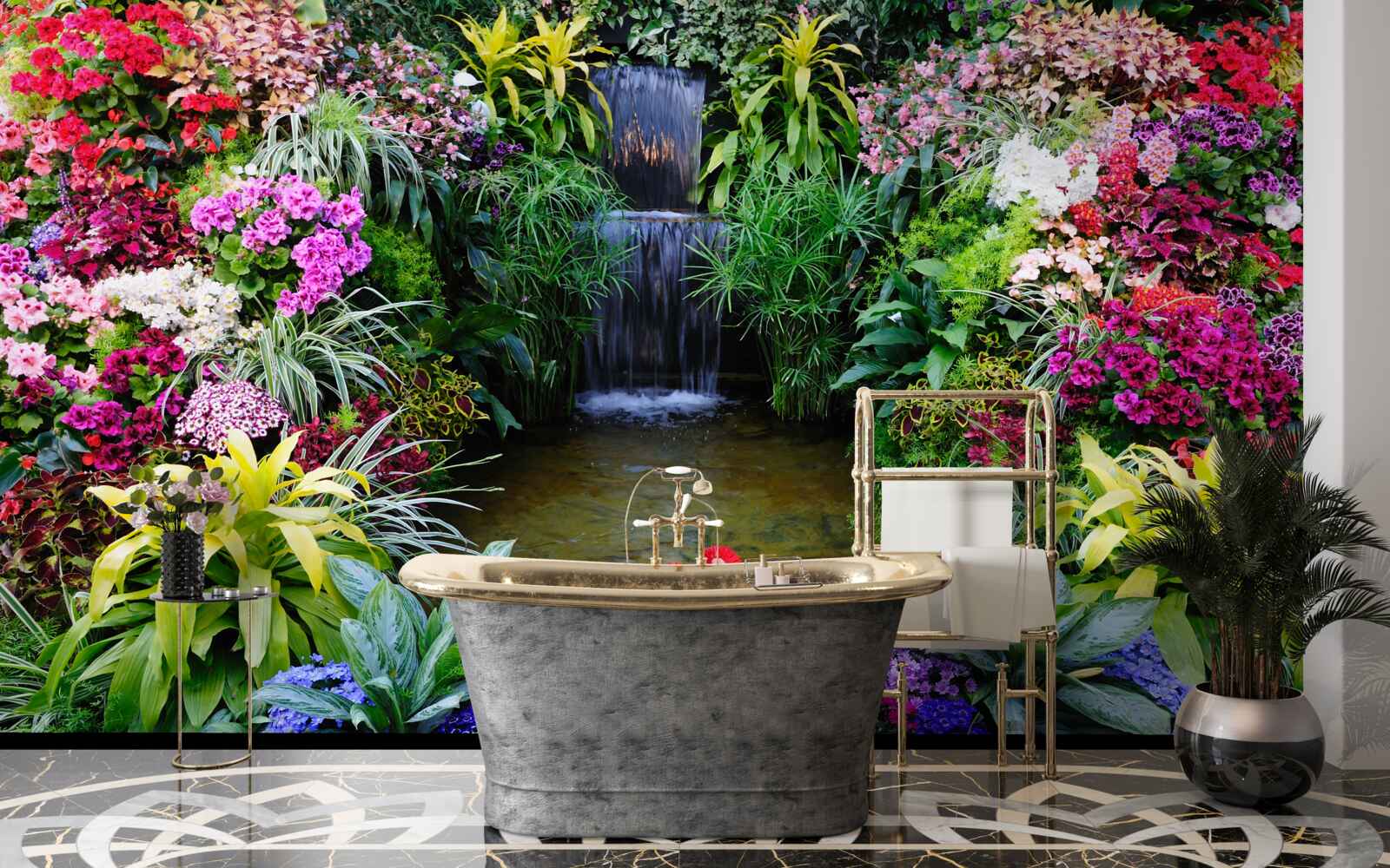 Fototapeten Tropische Blumen neben dem Bergwasserfall