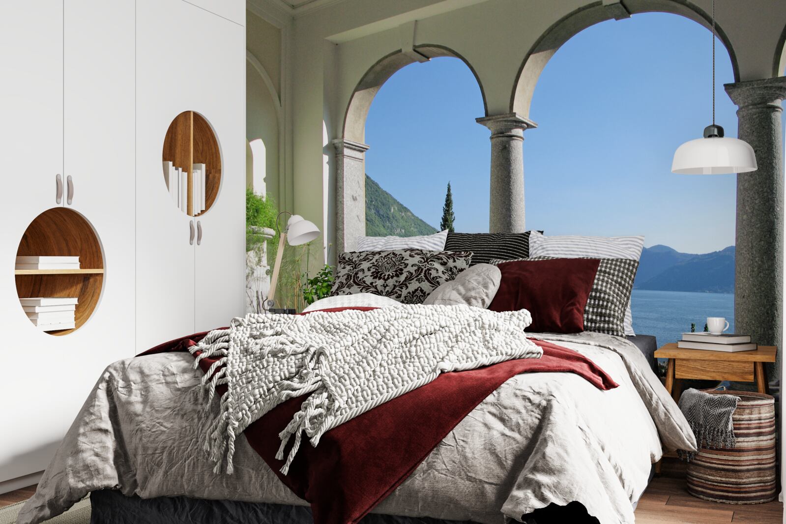 Fototapeten Balkon mit gewölbten Löchern und Blick auf Wasser und Berge