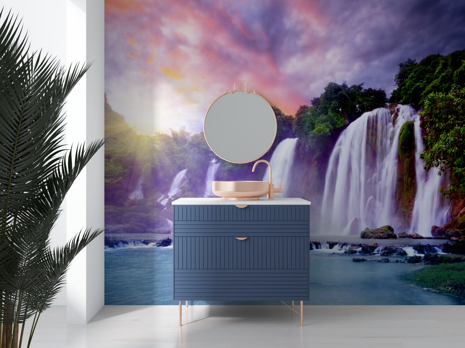 Fototapeten Ein riesiger Wasserfall fällt mit einer Kaskade vor dem Hintergrund der untergehenden Sonne