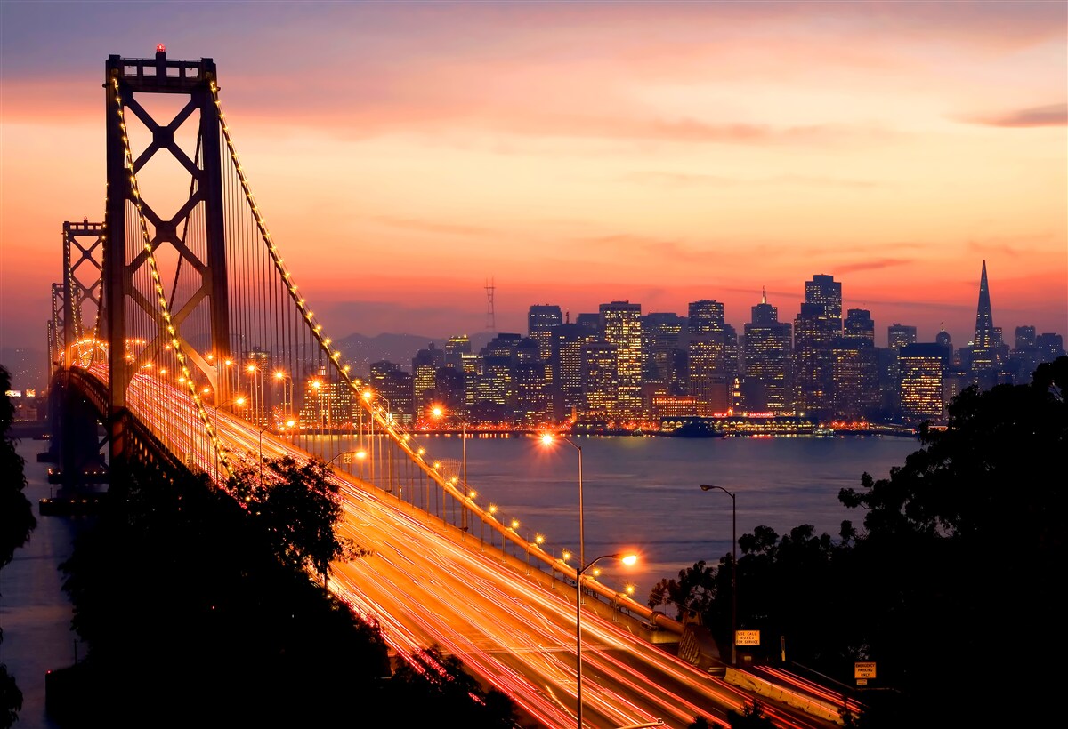 Fototapeten San Francisco ist beleuchtet