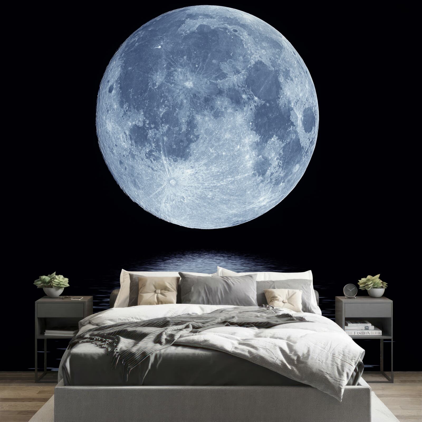 Fototapeten Der Mond ist im Spiegelbild von Meerwasser vollständig sichtbar