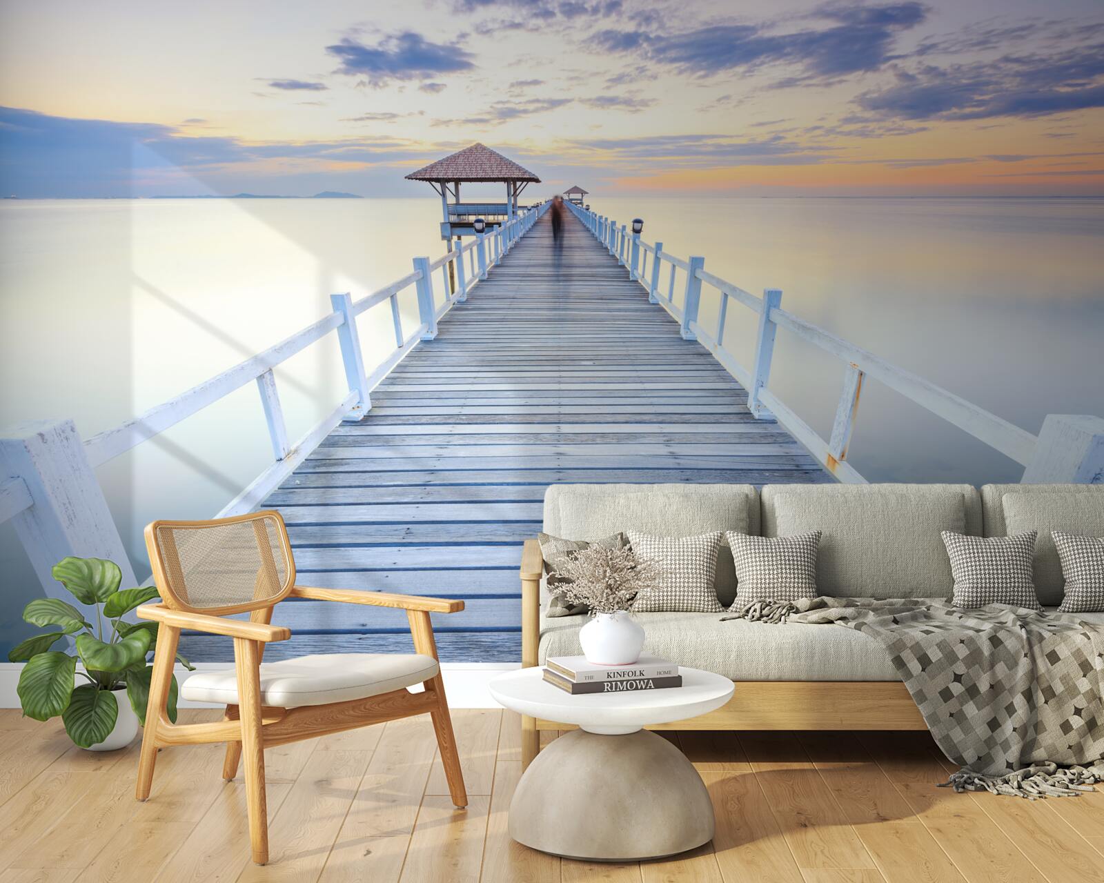 Fototapeten Pier mit einem Pavillon im Wasser im Morgengrauen, der bereits viel gesehen hat