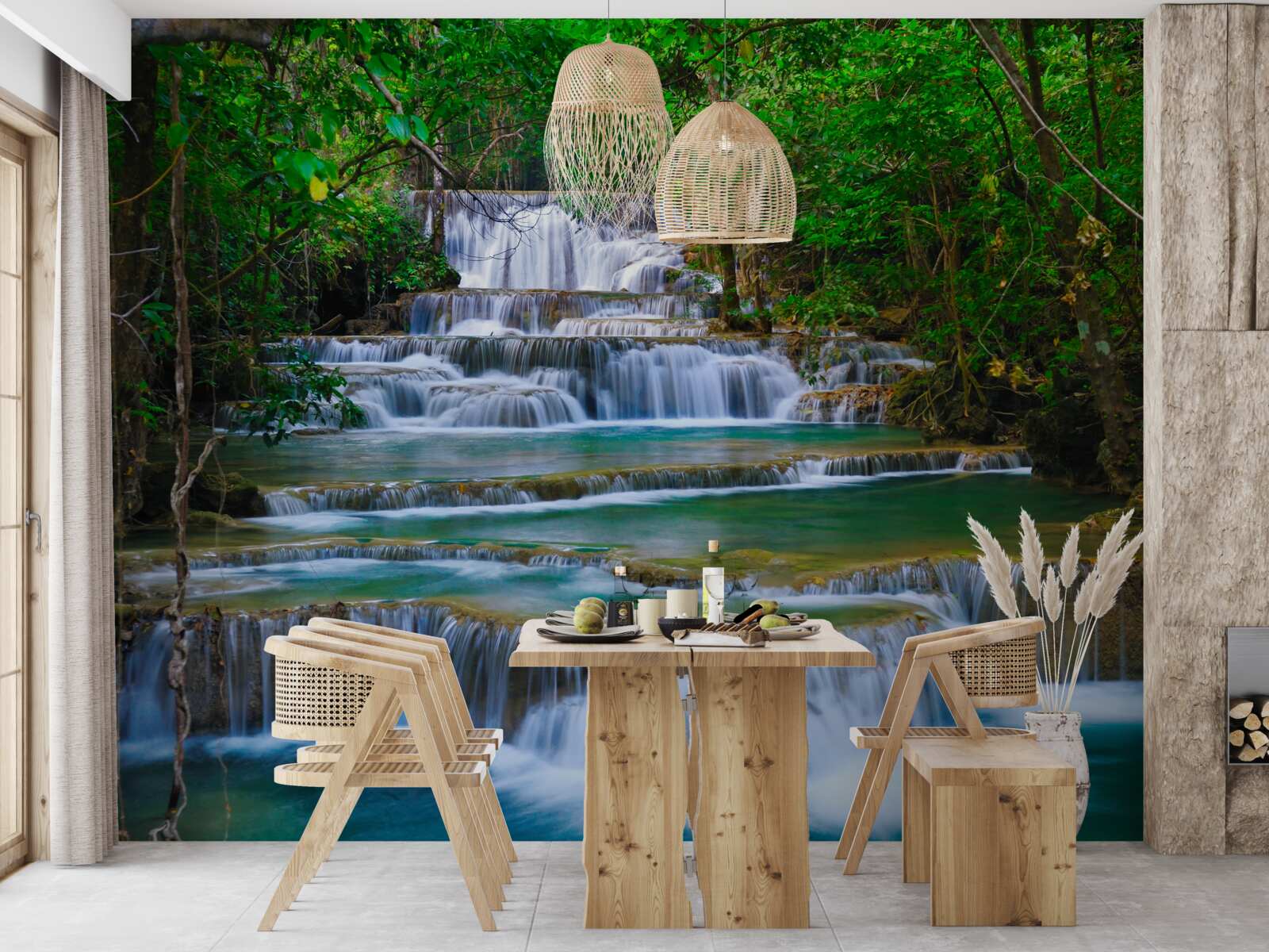 Fototapeten Großer Wasserfall mit türkisfarbenem Wasser, das eine Kaskade hinunter fließt