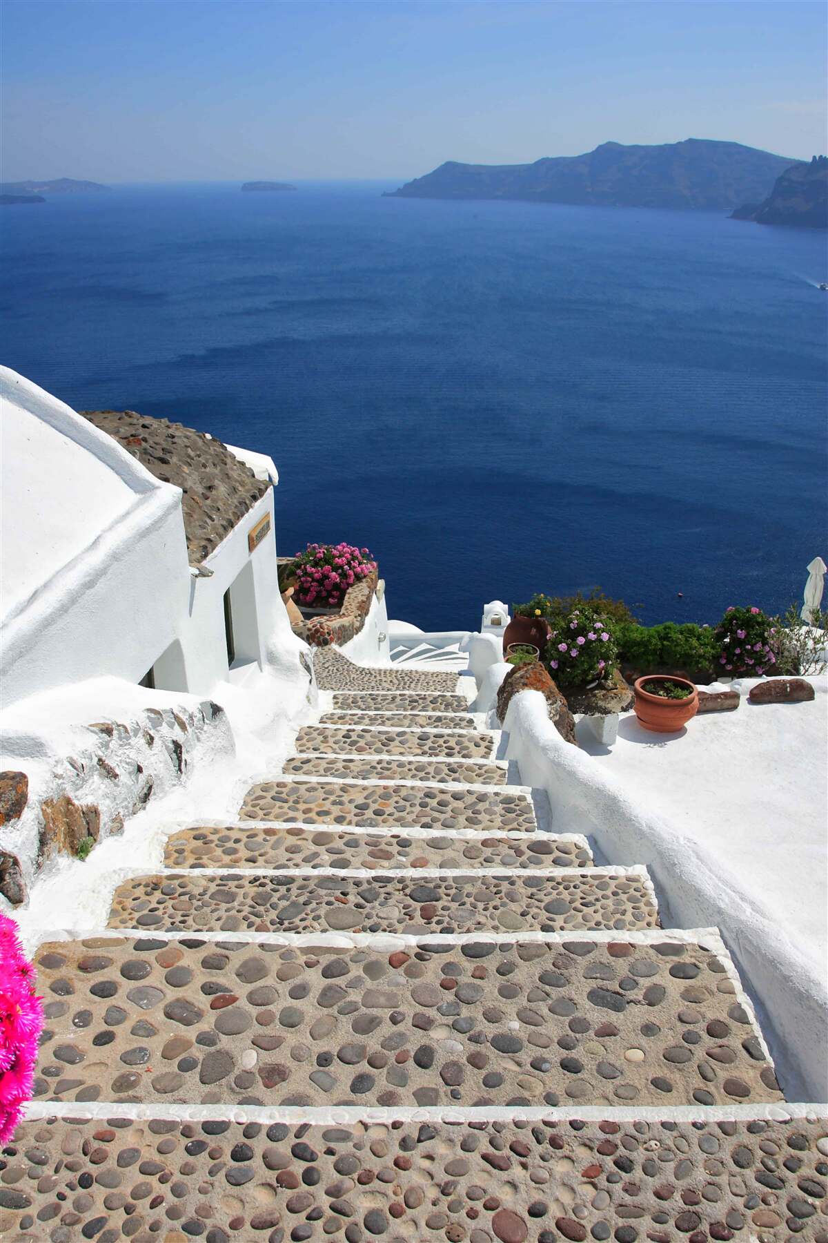 Fototapeten Treppe zum Meer und Promenade in Griechenland führt