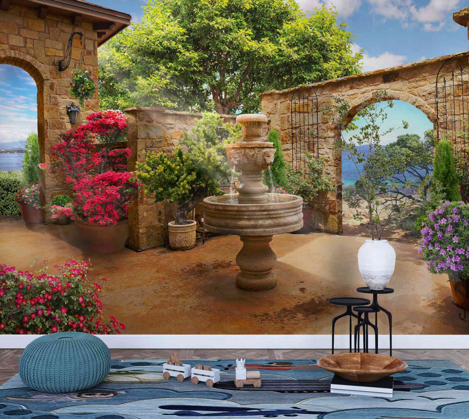 Fototapeten Ein ruhiger und grüner Garten mit Brunnen und Blumenrabatten