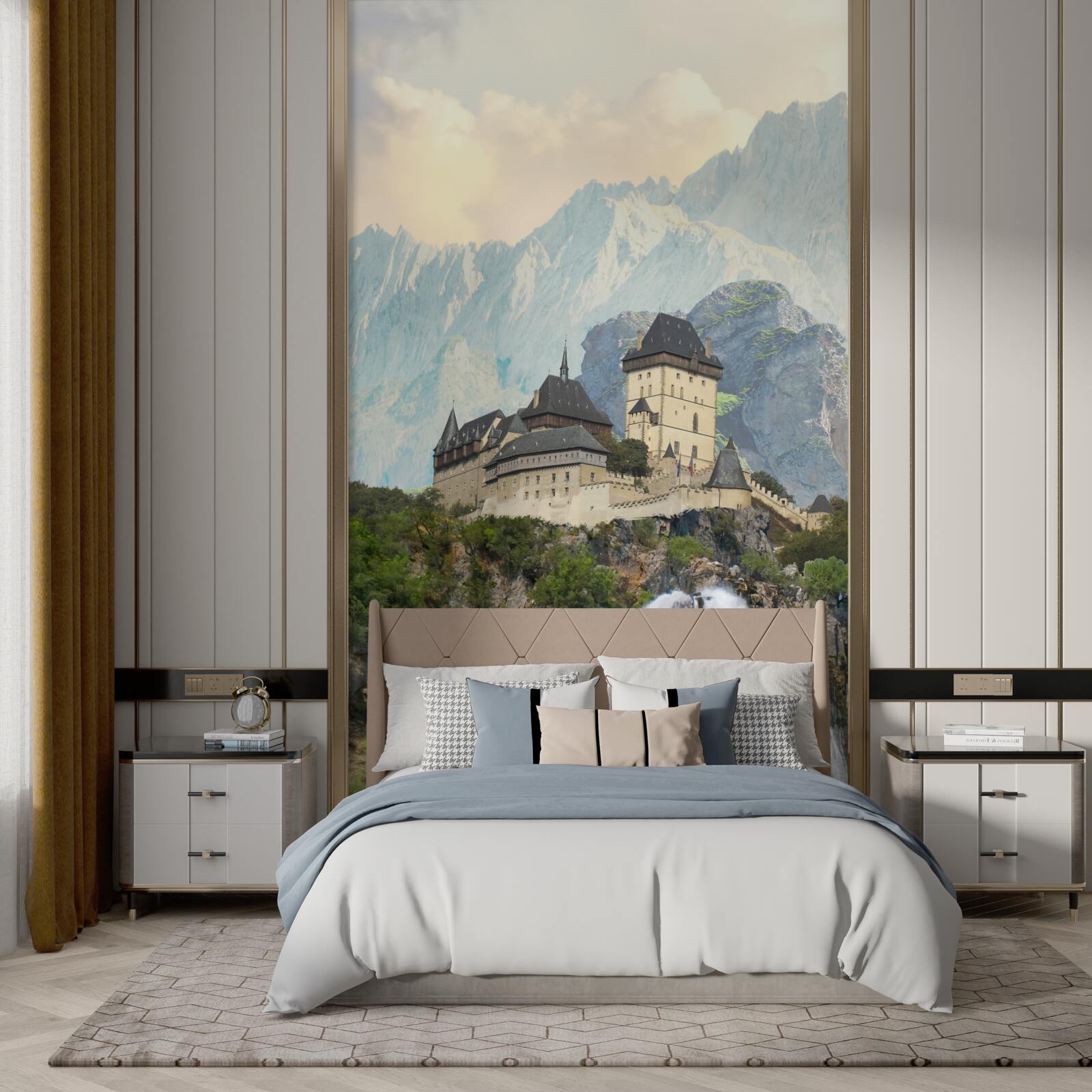 Fototapeten Karlštejn ist ein Schloss in den Bergen