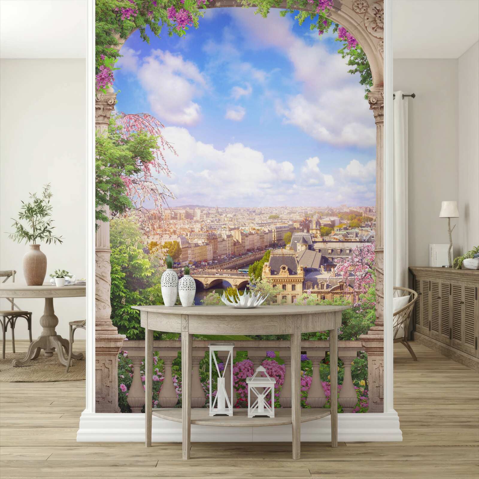 Fototapeten Panorama der Stadt aus dem blühenden Balkon