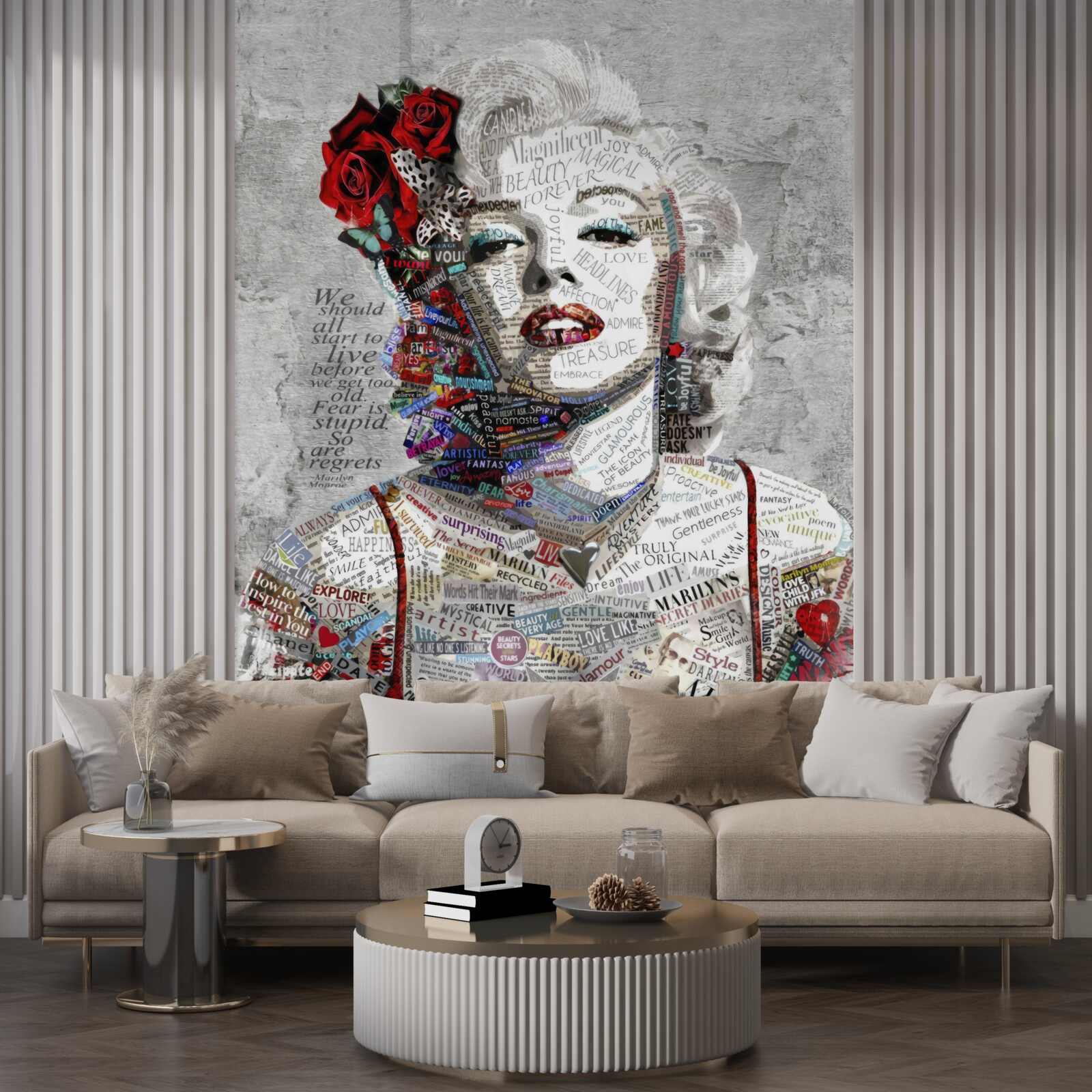 Fototapeten Marilyn Monroe mit roten Rosen im Haar