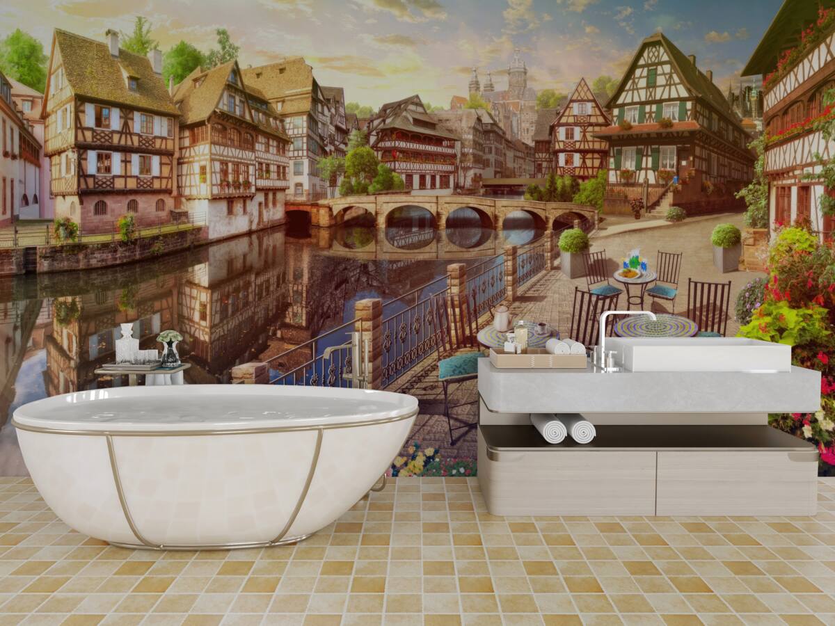 Fototapeten Tische von Wasser im historischen Teil der Stadt